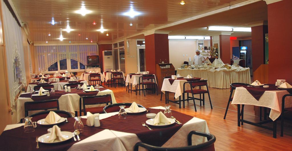 Kolagasi Hotel Corum Екстериор снимка