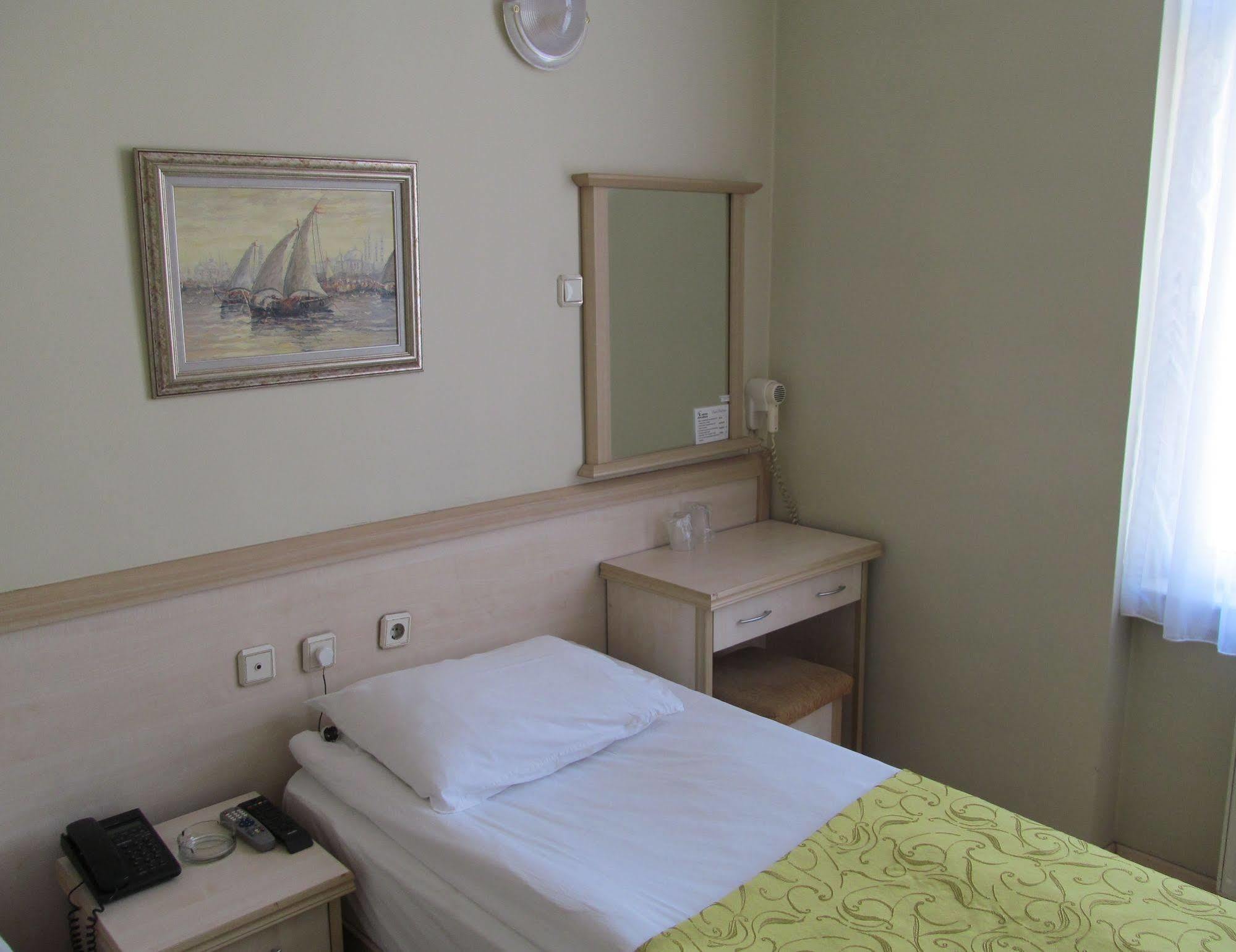 Kolagasi Hotel Corum Екстериор снимка